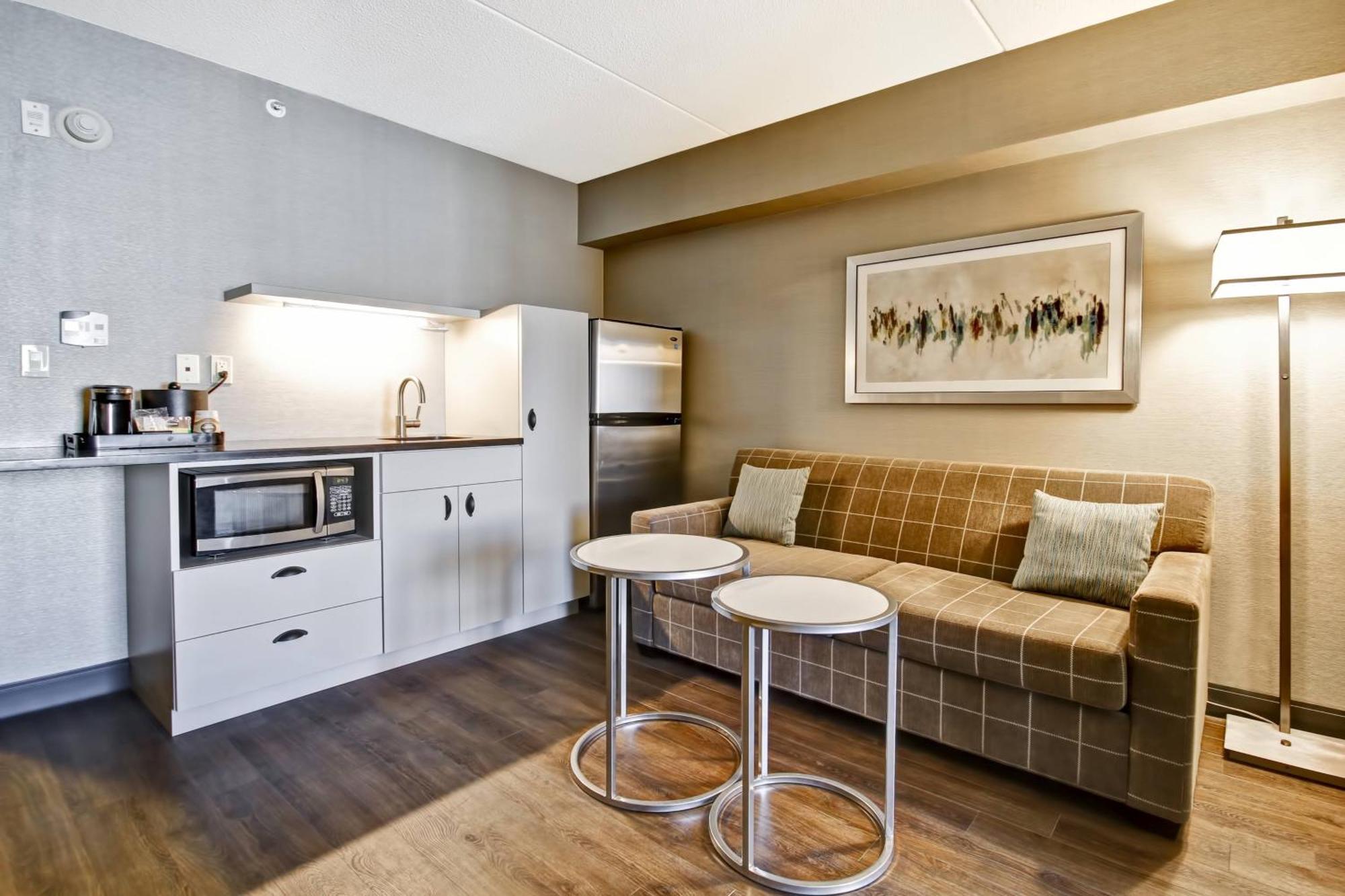 Fairfield Inn & Suites By Marriott Гуэлф Экстерьер фото