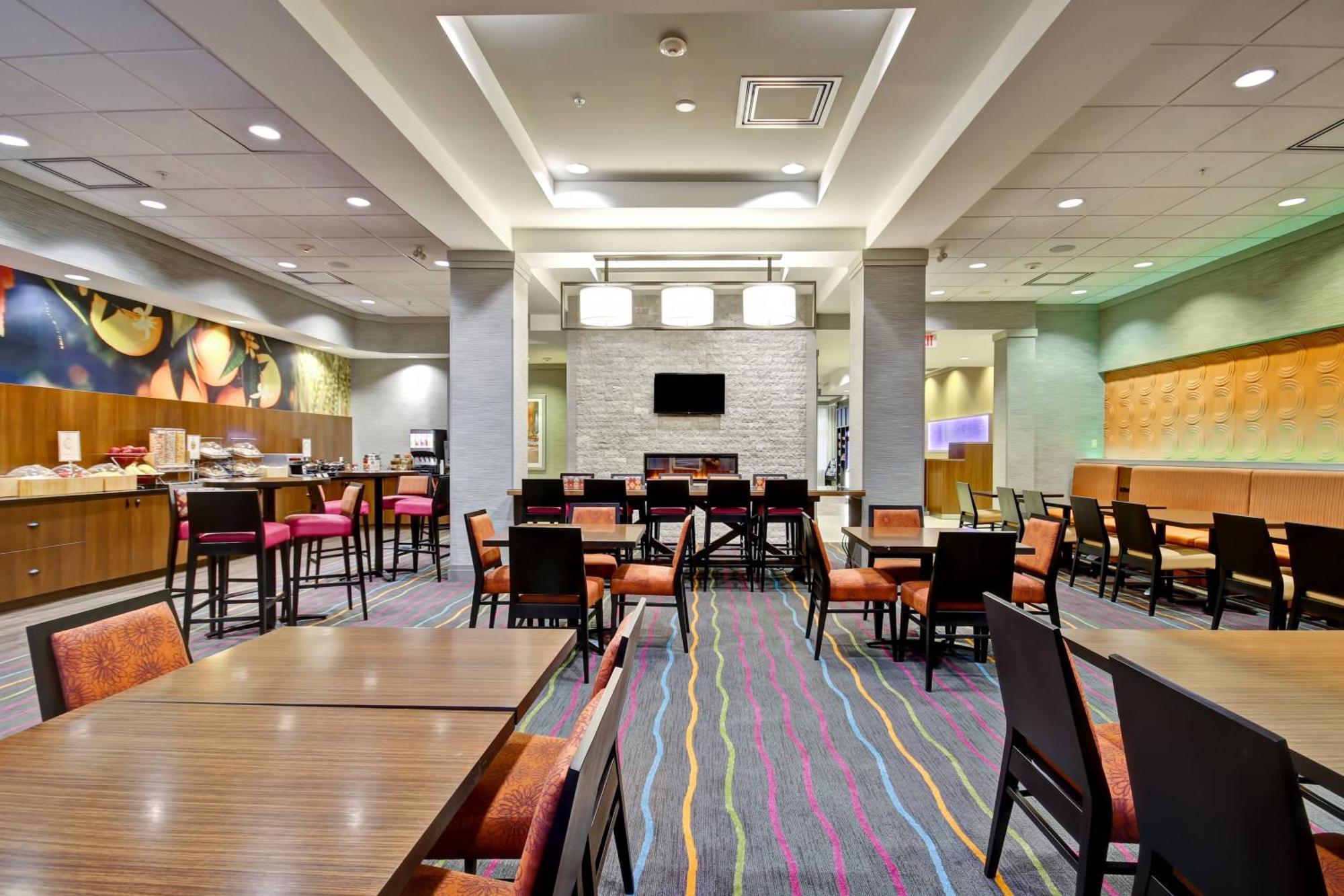 Fairfield Inn & Suites By Marriott Гуэлф Экстерьер фото