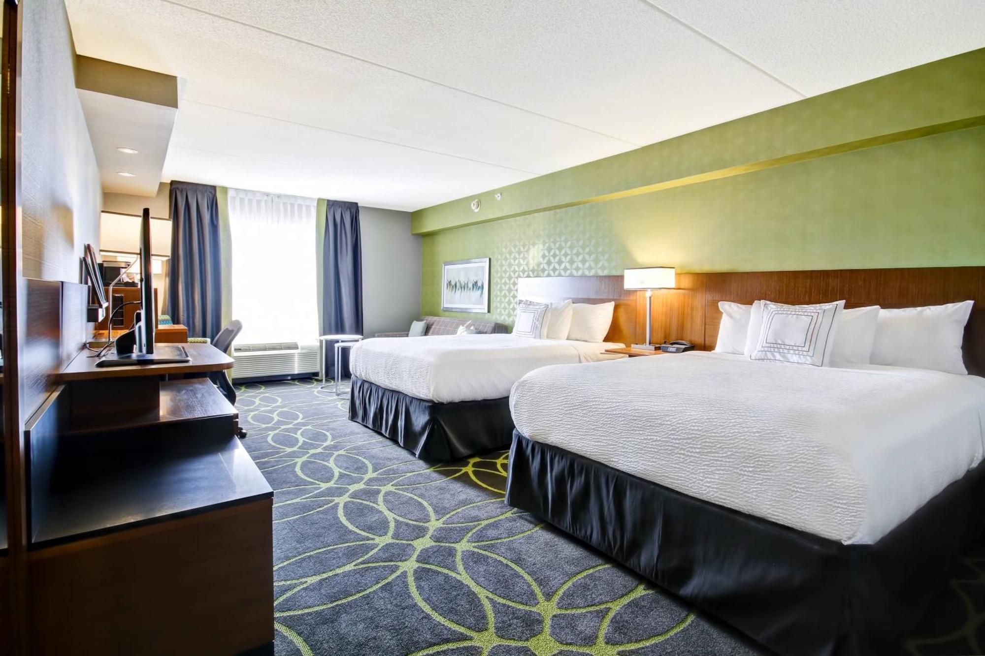 Fairfield Inn & Suites By Marriott Гуэлф Экстерьер фото
