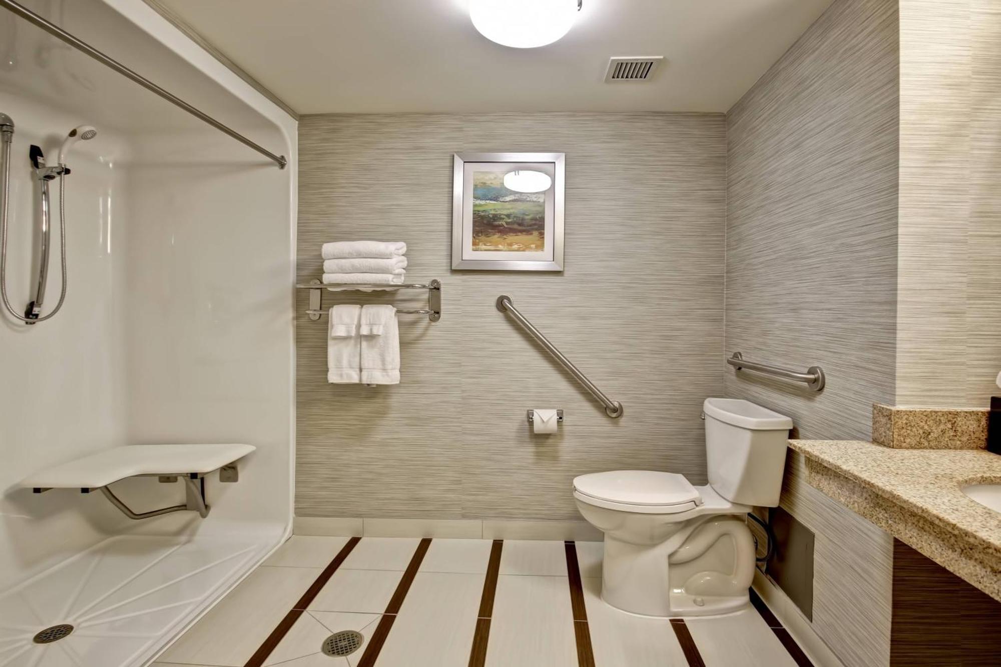 Fairfield Inn & Suites By Marriott Гуэлф Экстерьер фото