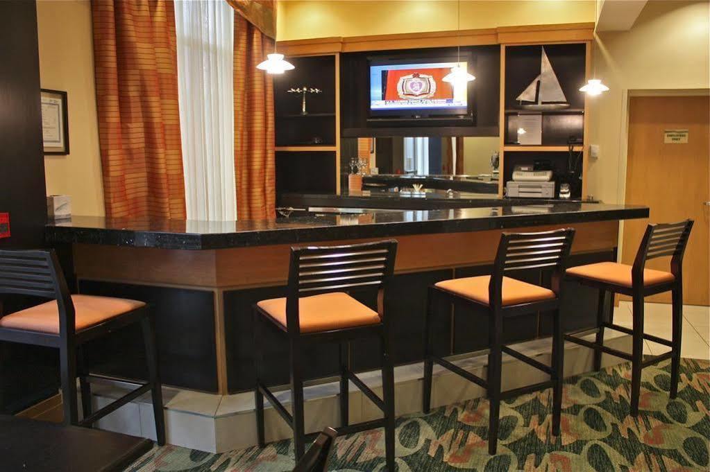 Fairfield Inn & Suites By Marriott Гуэлф Экстерьер фото