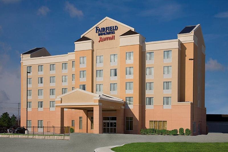 Fairfield Inn & Suites By Marriott Гуэлф Экстерьер фото