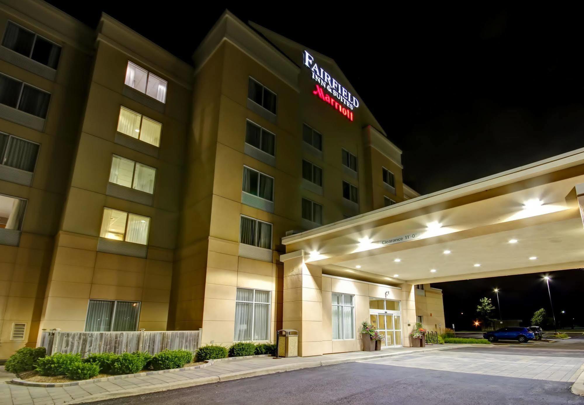 Fairfield Inn & Suites By Marriott Гуэлф Экстерьер фото