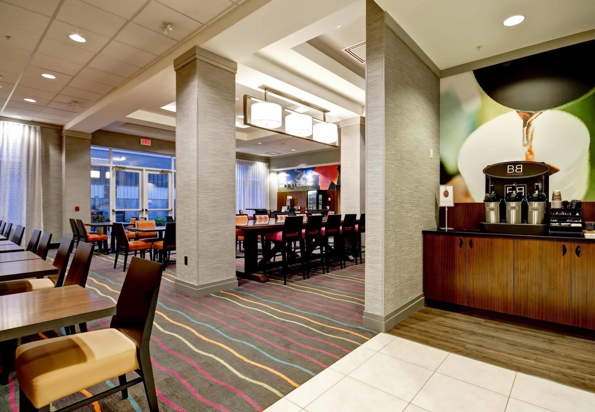 Fairfield Inn & Suites By Marriott Гуэлф Экстерьер фото