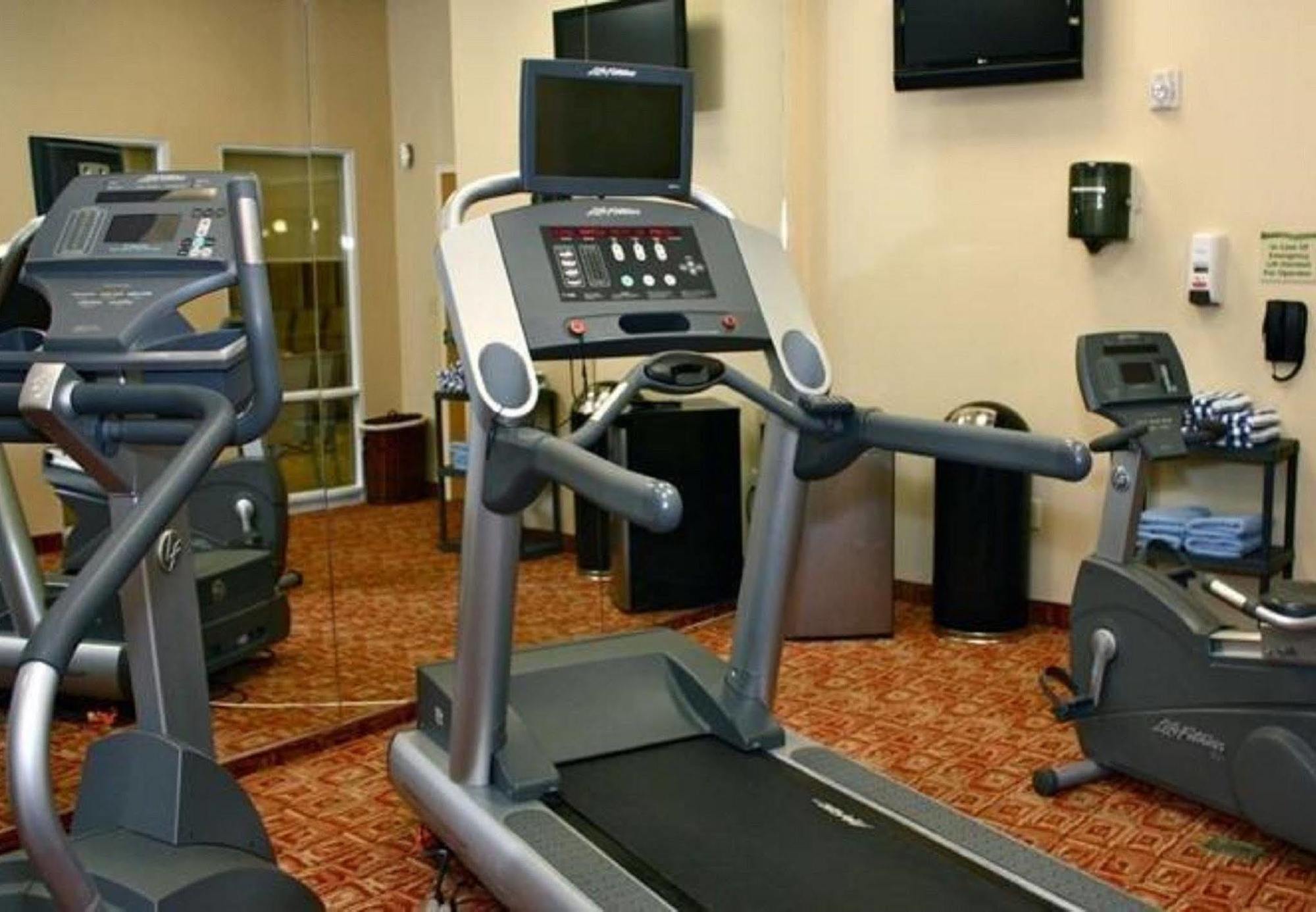 Fairfield Inn & Suites By Marriott Гуэлф Экстерьер фото
